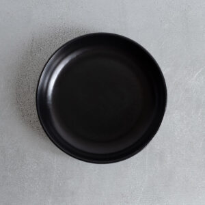 Assiette creuse en grès - Noir