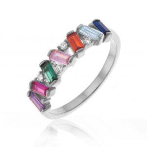 Bague en argent rhodié et oxydes de zirconium