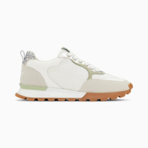 Gloria white heart sneakers with running sole