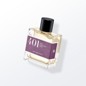 Eau de parfum 401 with cedar, candied plum and vanilla