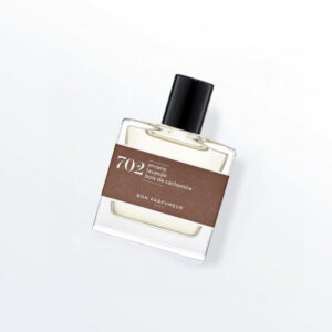 Eau de parfum 702 with incense, lavender and cashmere wood