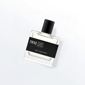 Eau de parfum 901 with nutmeg, almond and patchouli