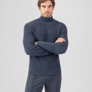 Wool Sweater w. Side-Collar Zip: Lava Grey